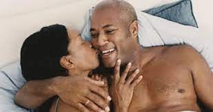 Ladies, here are 5 benefits of having s@x with an older man