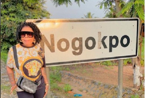 Afia Schwarzenegger in Nogokpo