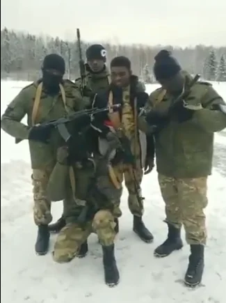 A video purporting to show Ghanaians in the Russian army ignites discussions.